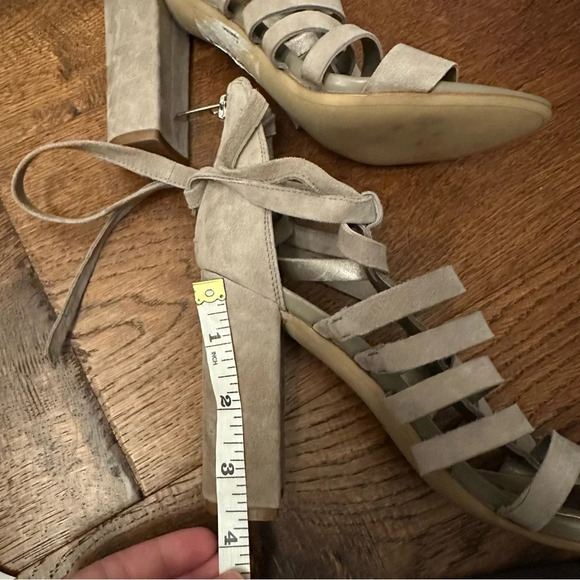Sam Edelman Yarina Suede Laceup Block Heel Size 8 taupe - Picture 4 of 10